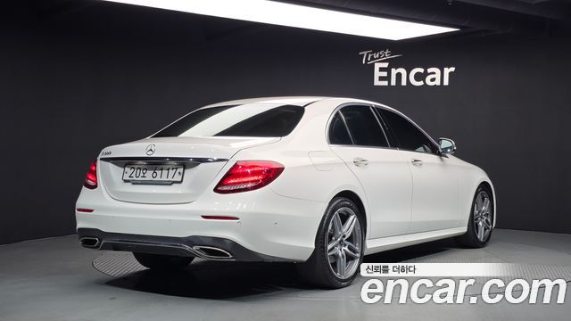 Mercedes-Benz E-Class (W213) E300 AMG Line 2019 — фото 2