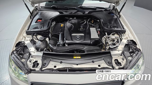 Mercedes-Benz E-Class (W213) E300 AMG Line 2019 — фото 6