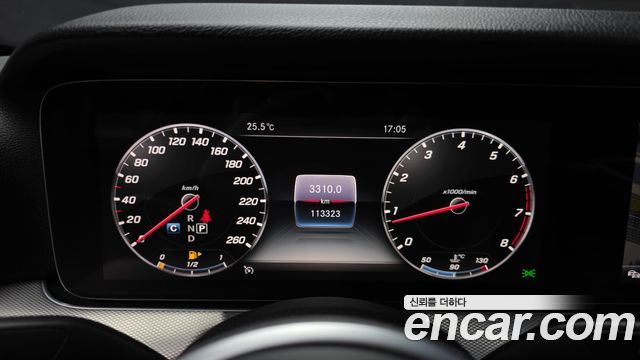 Mercedes-Benz E-Class (W213) E300 AMG Line 2019 — фото 8