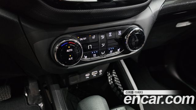 Chevrolet Trailblazer 1.3 Turbo 2WD Premier 2022 — фото 18