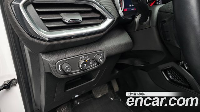 Chevrolet Trailblazer 1.3 Turbo 2WD Premier 2022 — фото 30