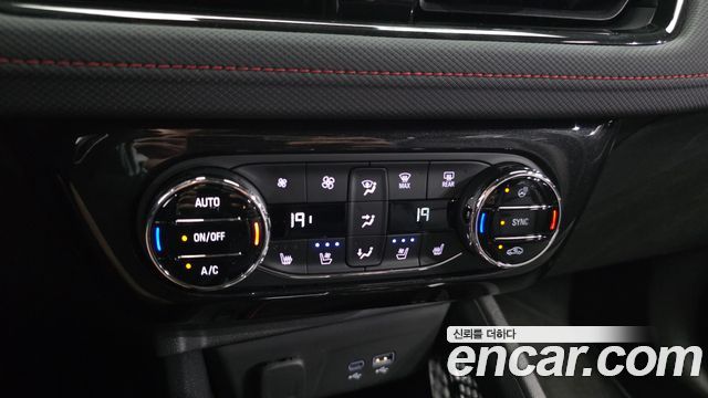 Chevrolet Trailblazer 1.3 Turbo 2WD RS 2026 — фото 16