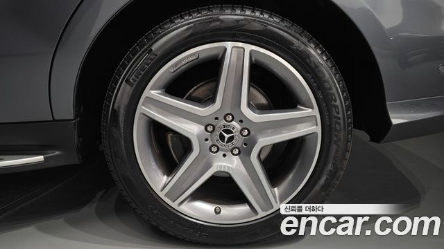 Mercedes-Benz GLE-Class (W166) GLE350 d 4MATIC Premium 2018 — фото 21