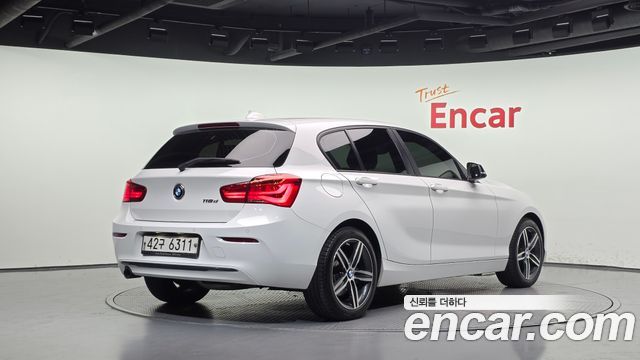 BMW 1 Series (F20) 118d Sport 5Door 2019 — фото 2