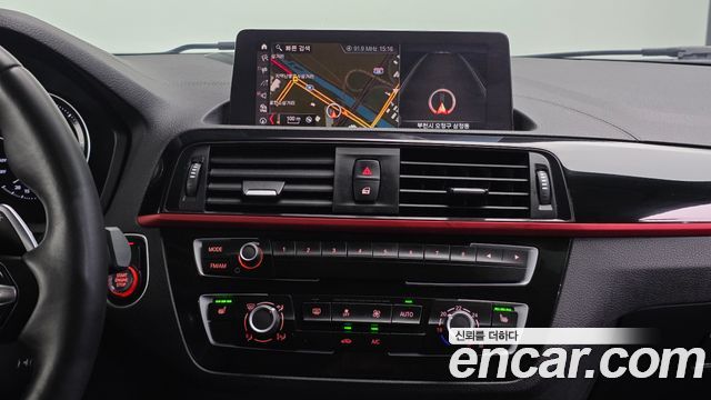 BMW 1 Series (F20) 118d Sport 5Door 2019 — фото 14