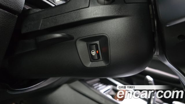 BMW 1 Series (F20) 118d Sport 5Door 2019 — фото 18