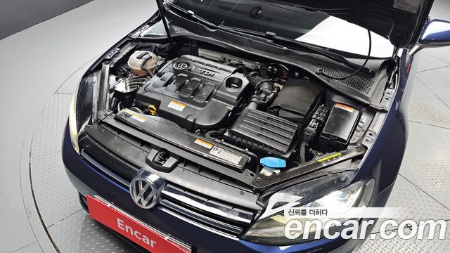 Volkswagen Golf (VII) 2.0 TDI 2016 — фото 6
