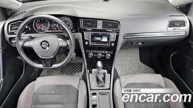 Volkswagen Golf (VII) 2.0 TDI 2016 — фото 7