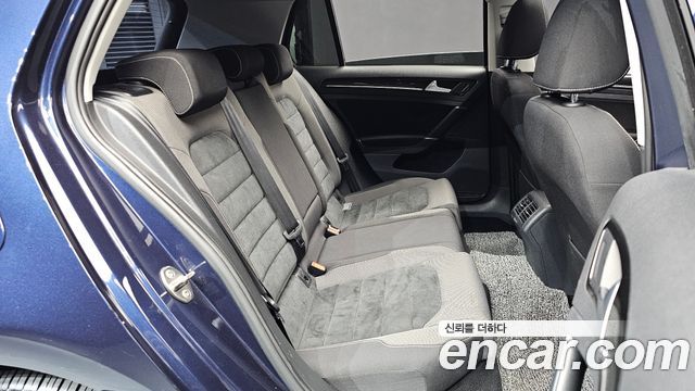 Volkswagen Golf (VII) 2.0 TDI 2016 — фото 11