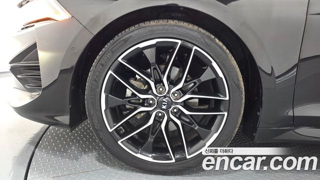 Kia K5 (III) 1.6 Turbo Signature 2020 — фото 5