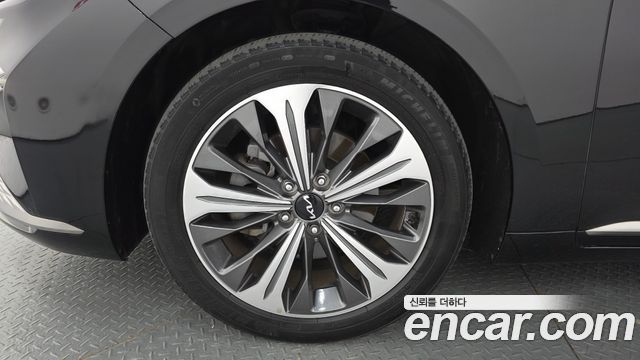 Kia K8 Hybrid Signature 2023 — фото 5