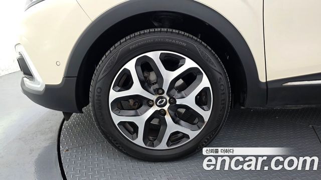 Renault Korea QM3 RE 2018 — фото 5