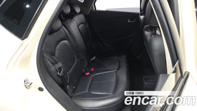 Renault Korea QM3 RE 2018 — фото 12
