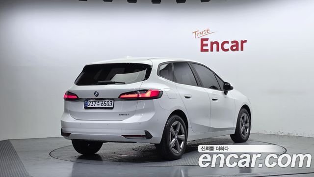 BMW 2 Series Active Tourer (U06) 220i Advantage 2025 — фото 2