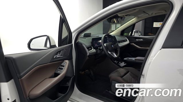 BMW 2 Series Active Tourer (U06) 220i Advantage 2025 — фото 10