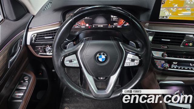 BMW 6 Series GT (G32) 620d Luxury 2020 — фото 13