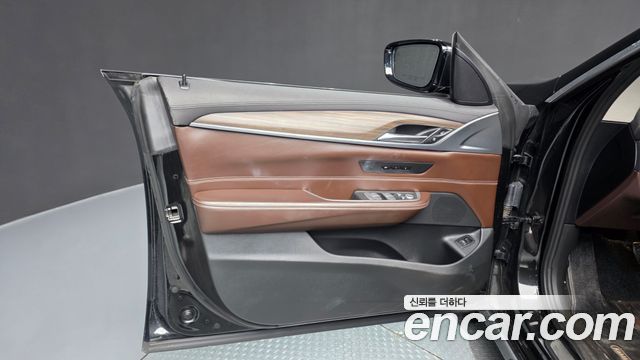 BMW 6 Series GT (G32) 620d Luxury 2020 — фото 24