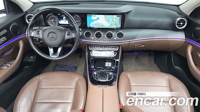 Mercedes-Benz E-Class (W213) E220d Avantgarde 2017 — фото 7