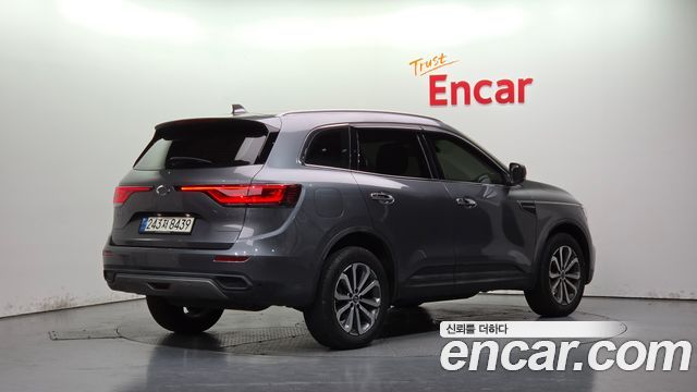 Renault Korea QM6 2.0 LPe LE Signature 2WD 2022 — фото 2