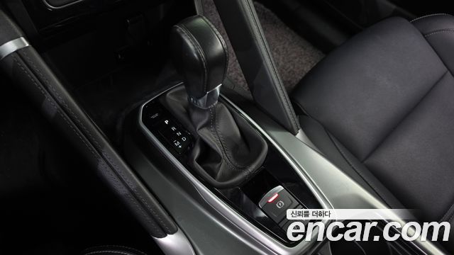 Renault Korea QM6 2.0 LPe LE Signature 2WD 2022 — фото 9