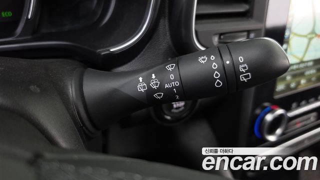 Renault Korea QM6 2.0 LPe LE Signature 2WD 2022 — фото 18