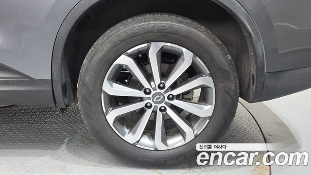 Renault Korea QM6 2.0 LPe LE Signature 2WD 2022 — фото 21
