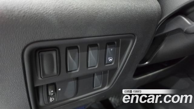 Renault Korea QM6 2.0 LPe LE Signature 2WD 2022 — фото 30