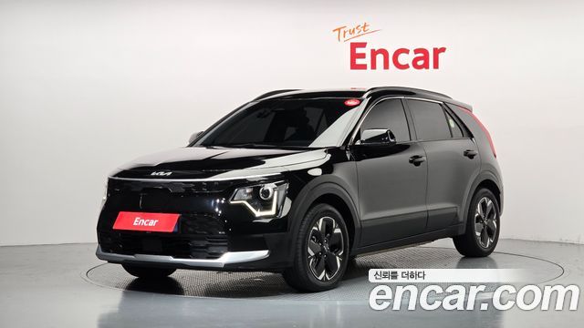 Kia Niro EV Air 2023 — фото 1