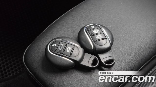 MINI Cooper HIGH Third Generation 2021 — фото 18