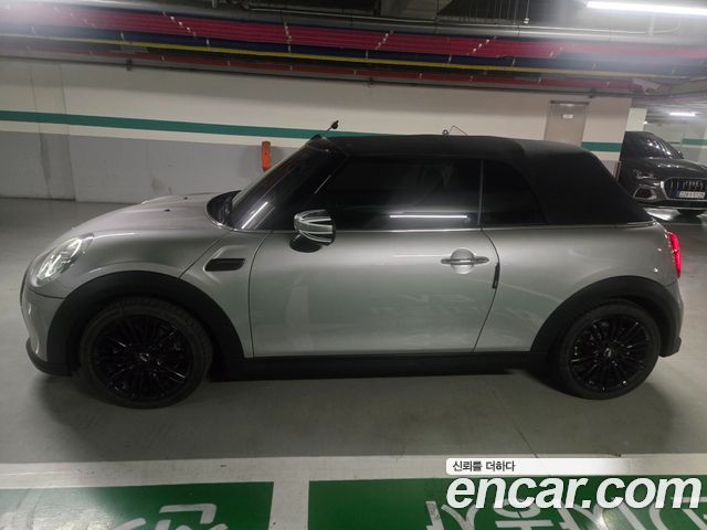 MINI Cooper Convertible Classic Third Generation 2024 — фото 11
