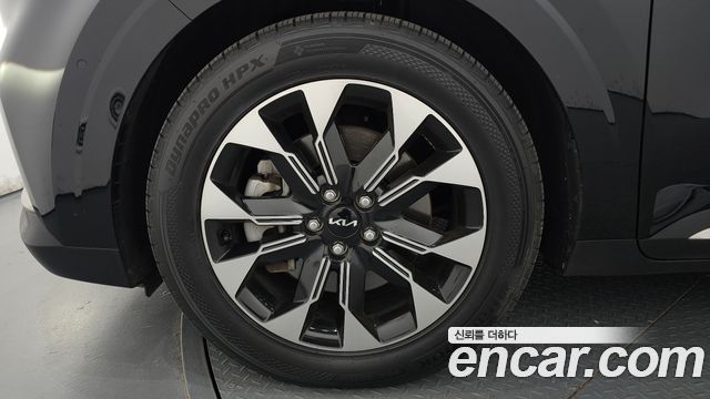 Kia Carnival (IV) Diesel 9-Seater Signature 2023 — фото 5