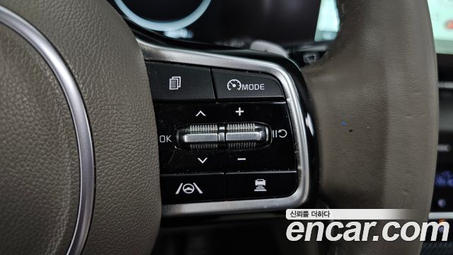 Kia Carnival (IV) Diesel 9-Seater Signature 2023 — фото 31