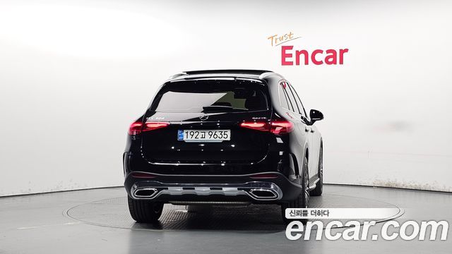 Mercedes-Benz GLC-Class (X254) GLC300 4MATIC AMG Line 2024 — фото 4
