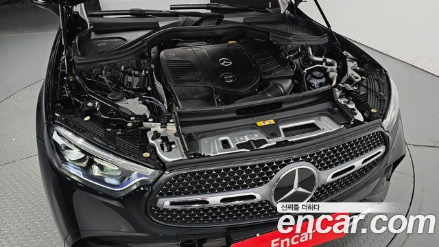 Mercedes-Benz GLC-Class (X254) GLC300 4MATIC AMG Line 2024 — фото 6