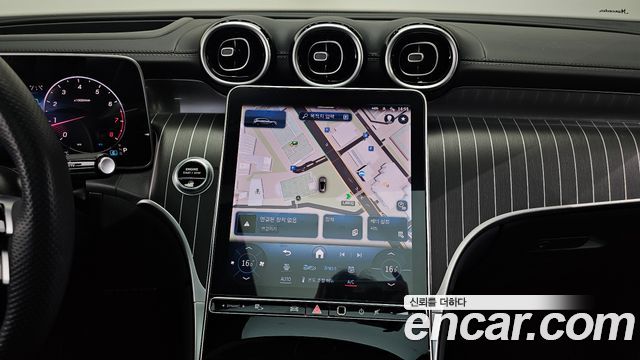 Mercedes-Benz GLC-Class (X254) GLC300 4MATIC AMG Line 2024 — фото 18