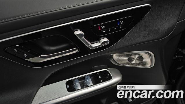 Mercedes-Benz GLC-Class (X254) GLC300 4MATIC AMG Line 2024 — фото 23
