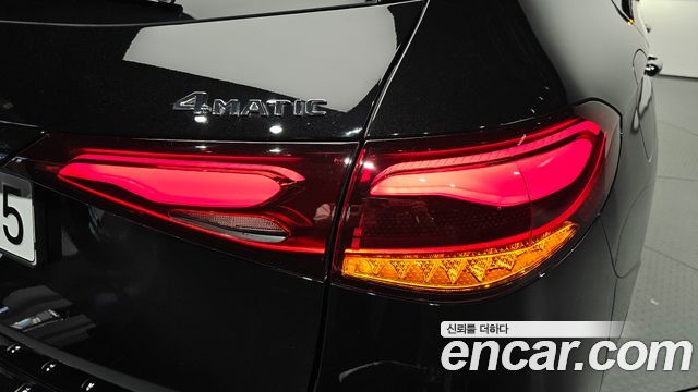 Mercedes-Benz GLC-Class (X254) GLC300 4MATIC AMG Line 2024 — фото 29