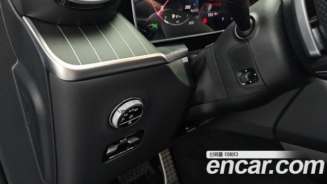 Mercedes-Benz GLC-Class (X254) GLC300 4MATIC AMG Line 2024 — фото 35