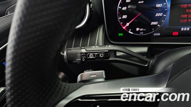 Mercedes-Benz GLC-Class (X254) GLC300 4MATIC AMG Line 2024 — фото 37