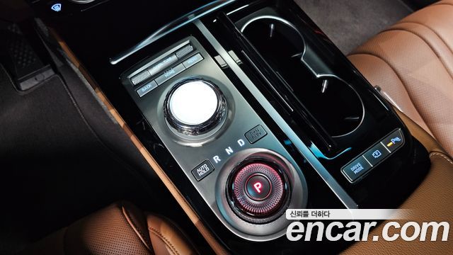 Genesis G80 (RG3) Gasoline 2.5 Turbo AWD 2024 — фото 9