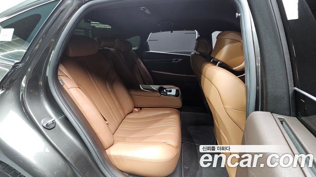 Genesis G80 (RG3) Gasoline 2.5 Turbo AWD 2024 — фото 11