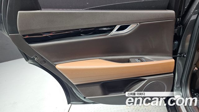 Genesis G80 (RG3) Gasoline 2.5 Turbo AWD 2024 — фото 25