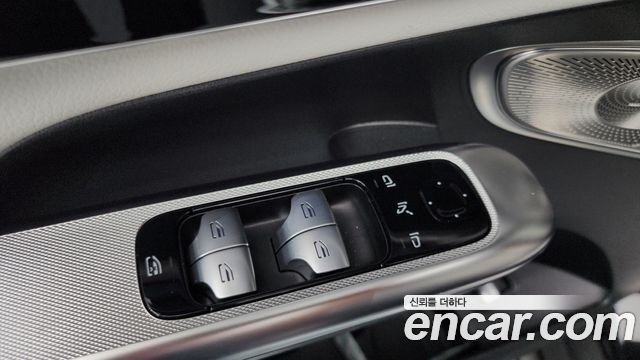 Mercedes-Benz GLC-Class (X254) GLC300 4MATIC AMG Line 2025 — фото 30