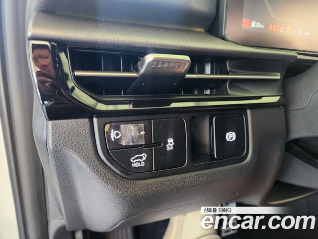 Kia Sportage (V) Gasoline 1.6 Turbo 4WD Signature X Line 2026 — фото 9