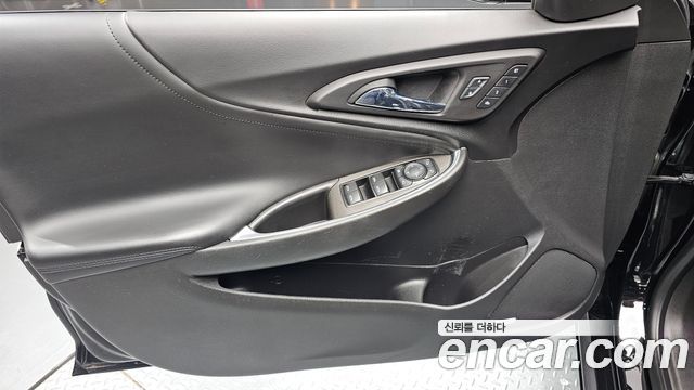 Chevrolet Malibu 2.0 Turbo LT Permium 2017 — фото 24