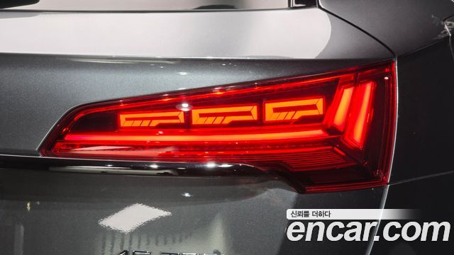Audi Q5 (FY) 45 TFSI Quattro Premium 2024 — фото 23