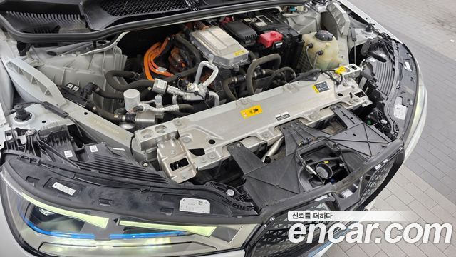 BMW iX xDrive50 Sports Plus 2022 — фото 6