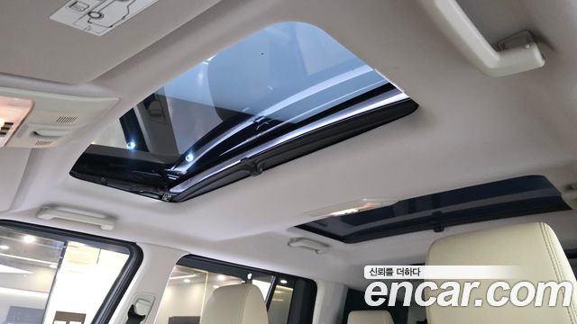 Land Rover Discovery 4 3.0 SDV6 SE 2016 — фото 19