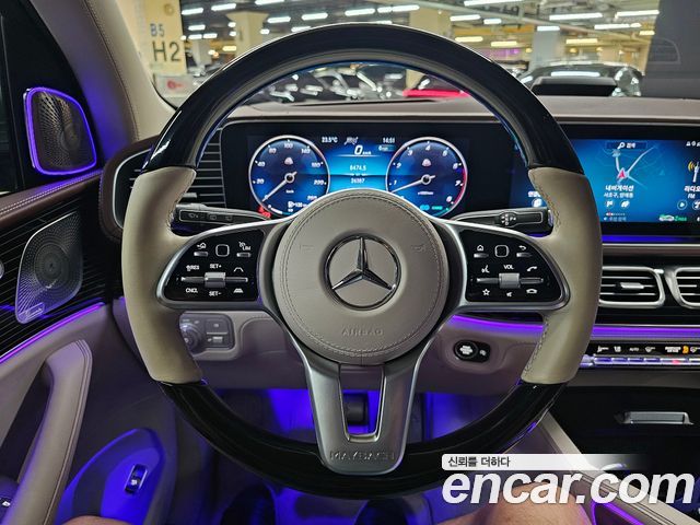 Mercedes-Benz GLS-Class (X167) Maybach GLS600 4MATIC Manufakur 2022 — фото 18