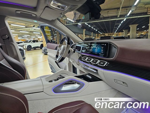 Mercedes-Benz GLS-Class (X167) Maybach GLS600 4MATIC Manufakur 2022 — фото 20